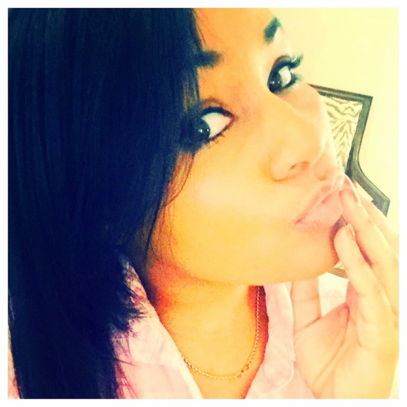 Meet your Posher, Aimee - Picture 1 of 1